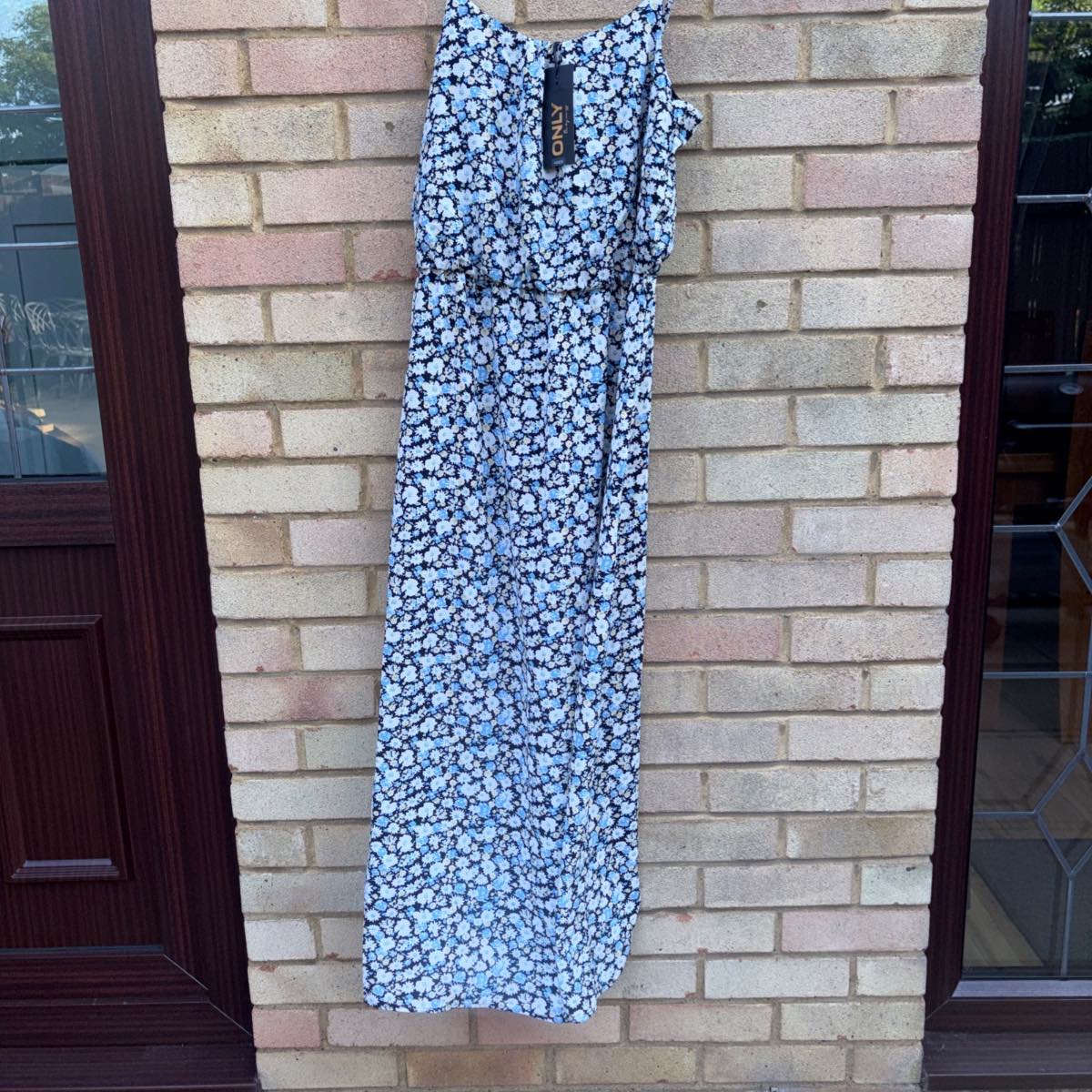 Size 14 floral pattern long summer dress
