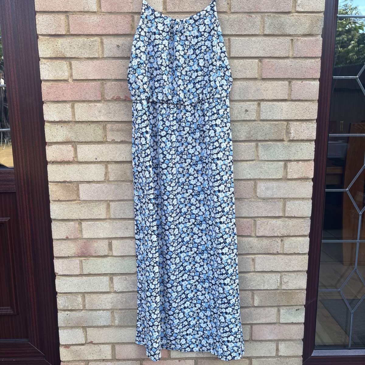 Size 12 long floral summer maxi dress