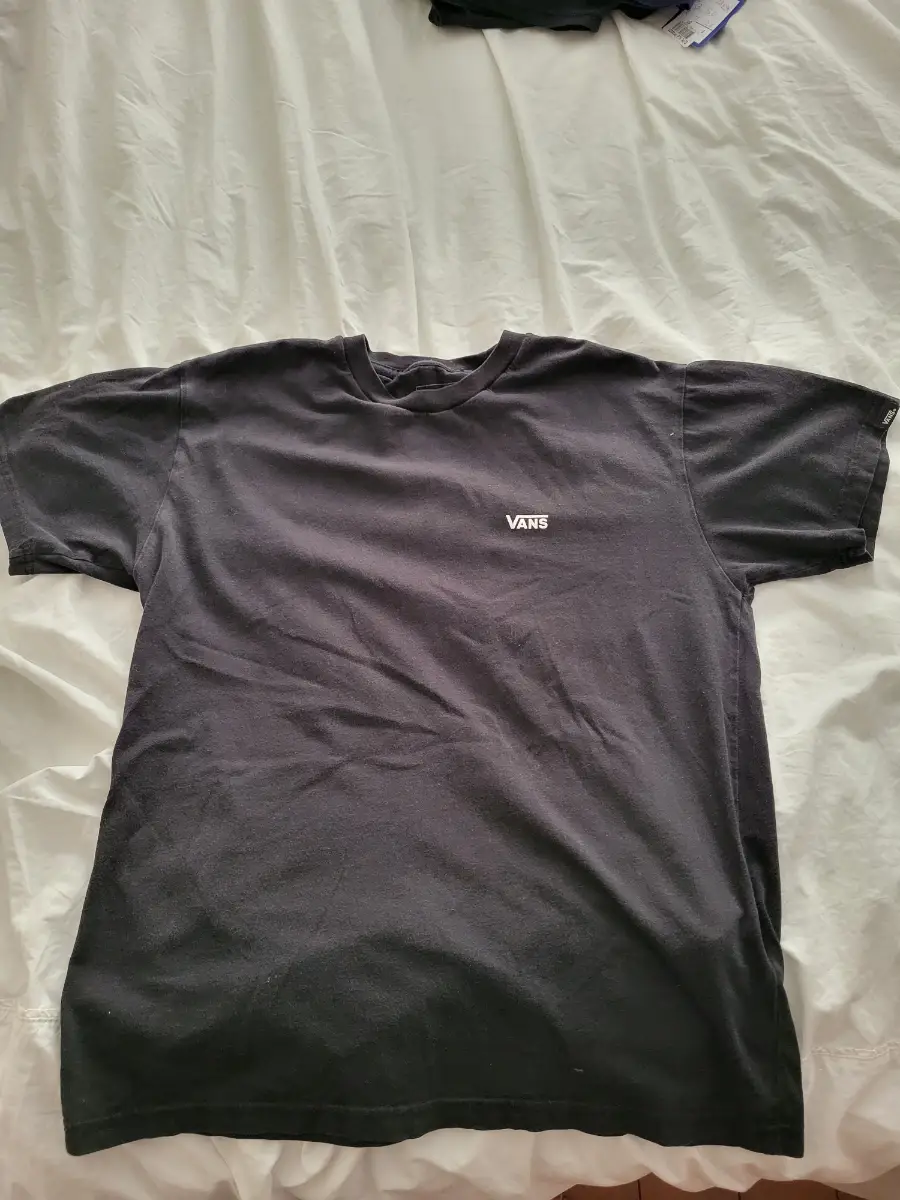 Vans tshirt small