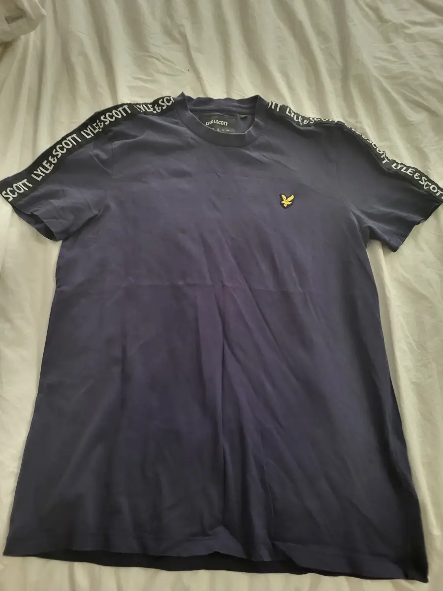 Lyle and Scott tshirt Large