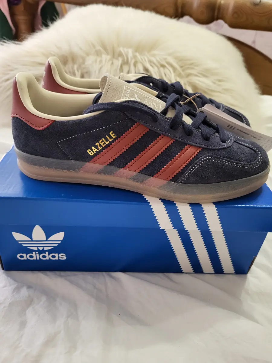 Adidas Gazelle indoor trainers size 5.5