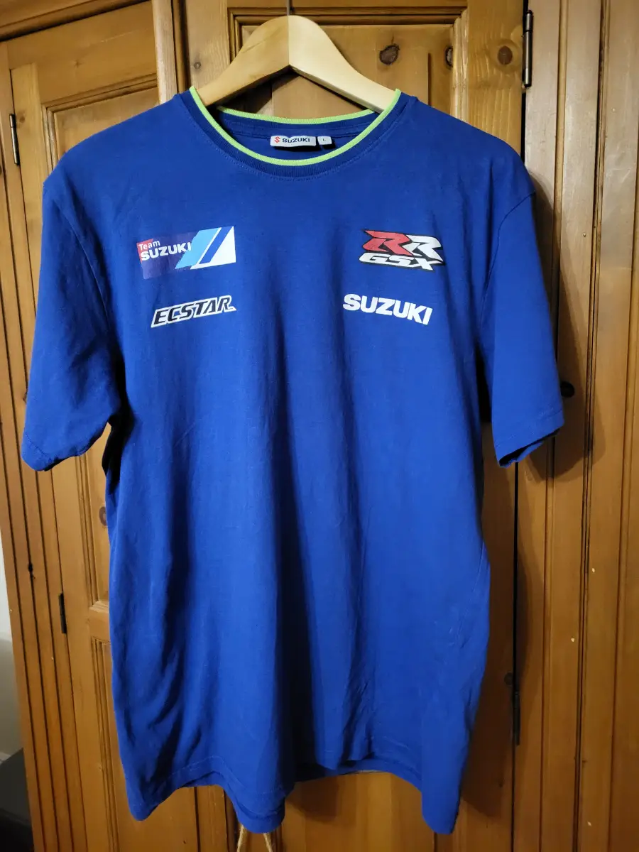 Susuki tshirt Large