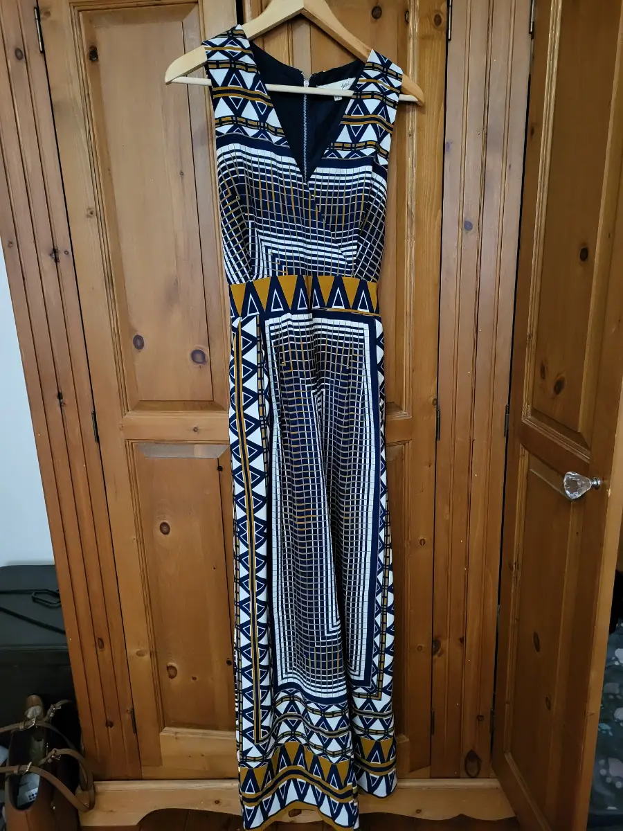 Yumi trousers suit size 10
