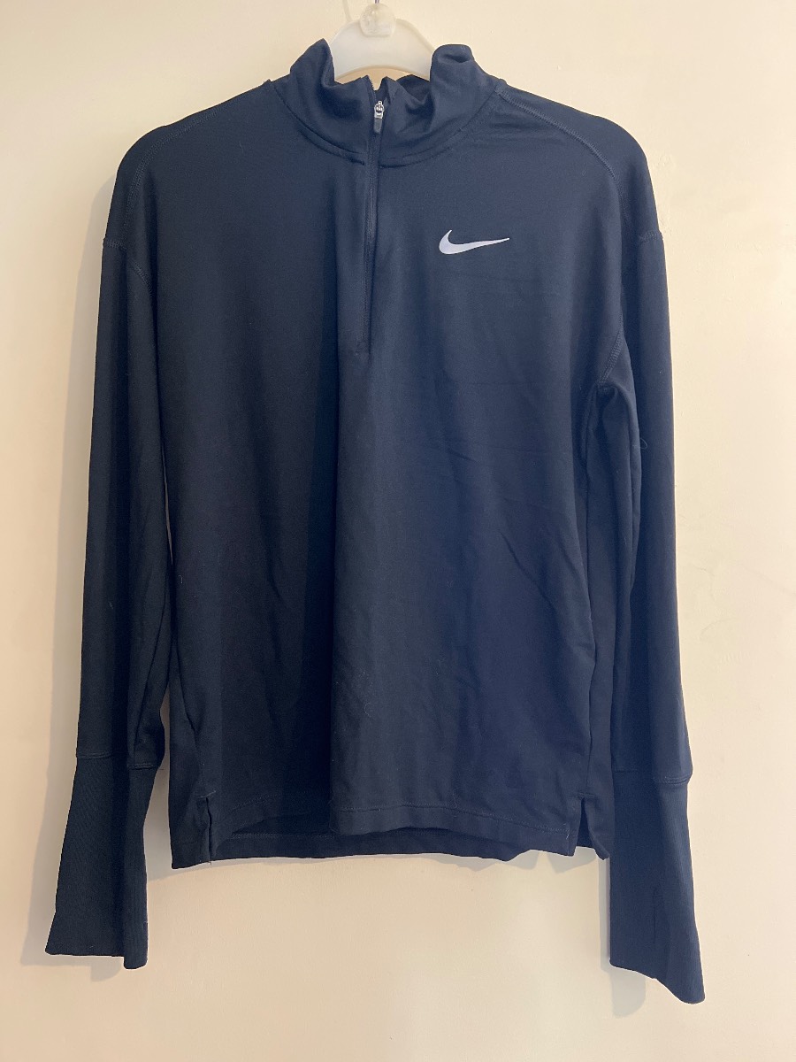 Black Nike long sleeve top