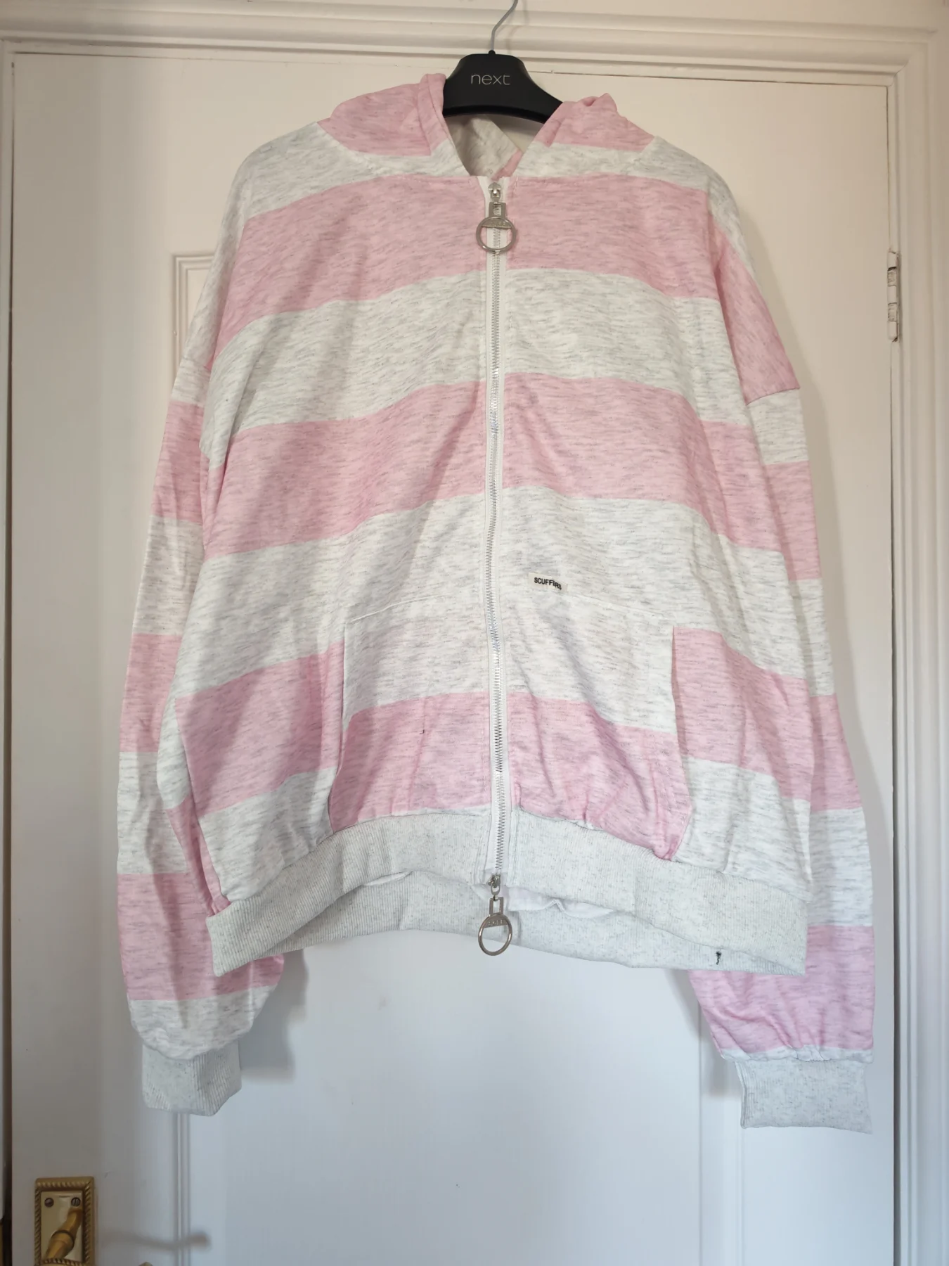 Hoodie with zip.