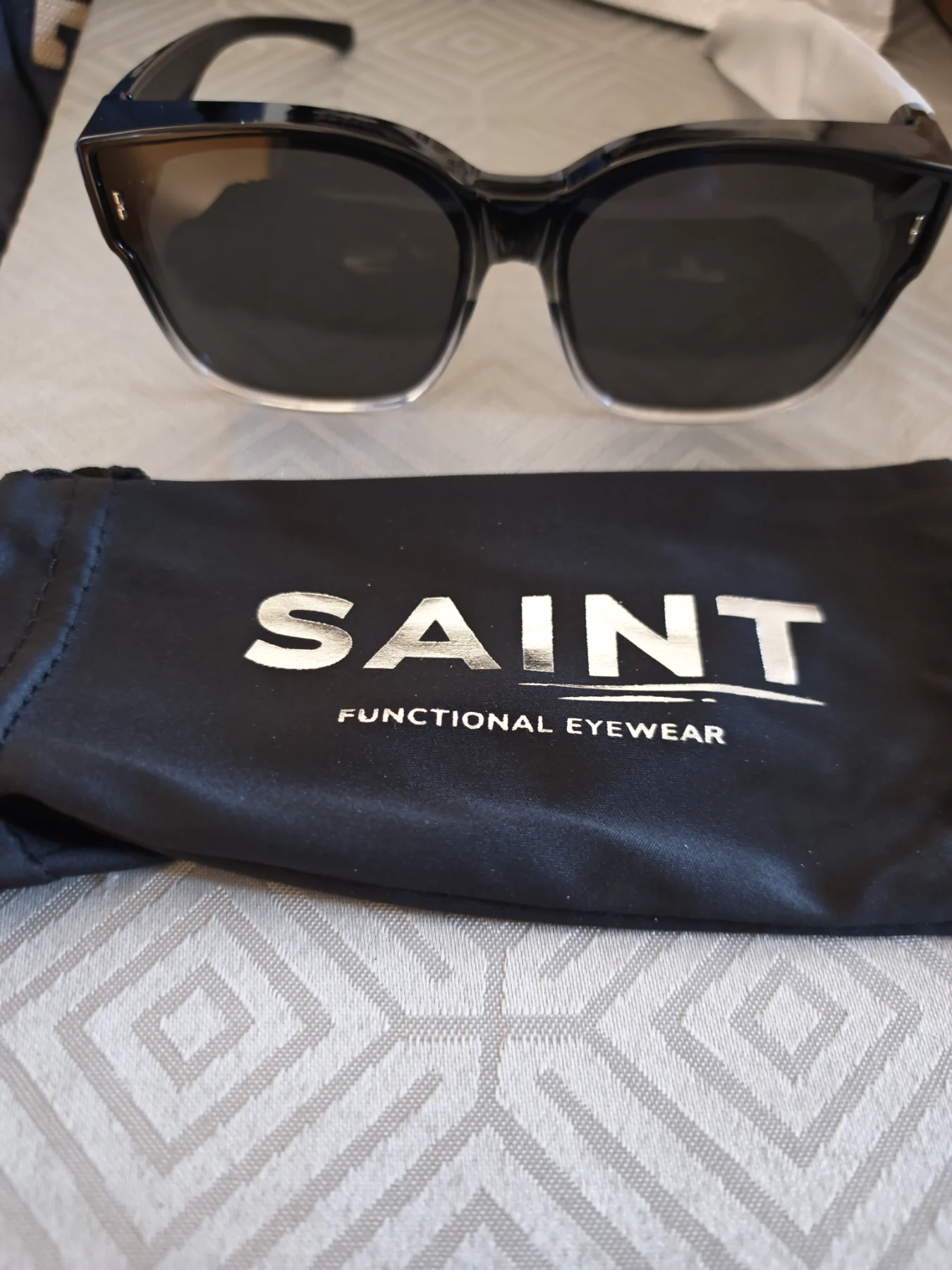 Saint Sunglasses for ladies