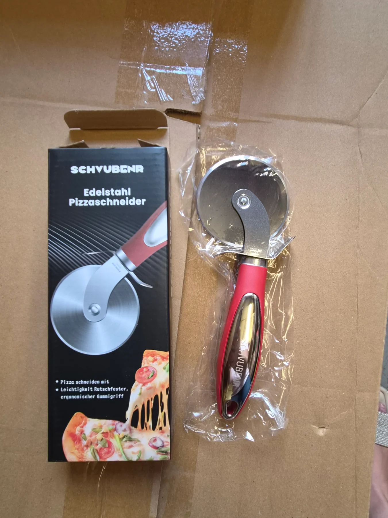 Pizza slicer