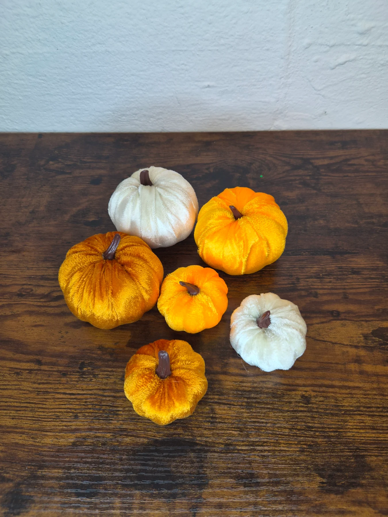 Pumpkins decorations bag