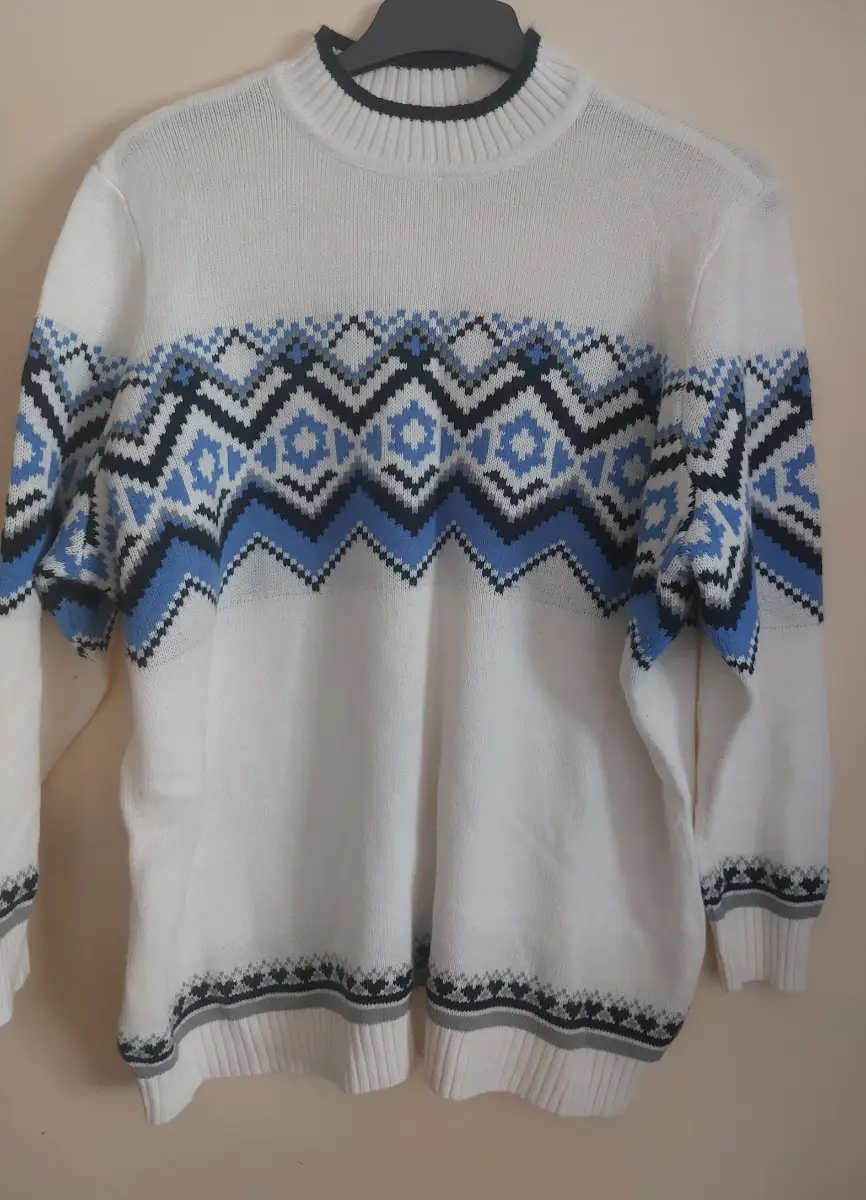 Size 22 Nordic Knit Acrylic Jumper Winter Pattern Sweater