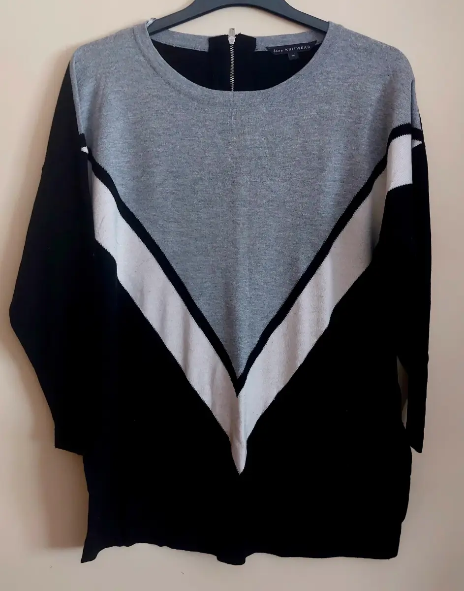 Love Knitwear Chevron Colour Block Jumper Size 18