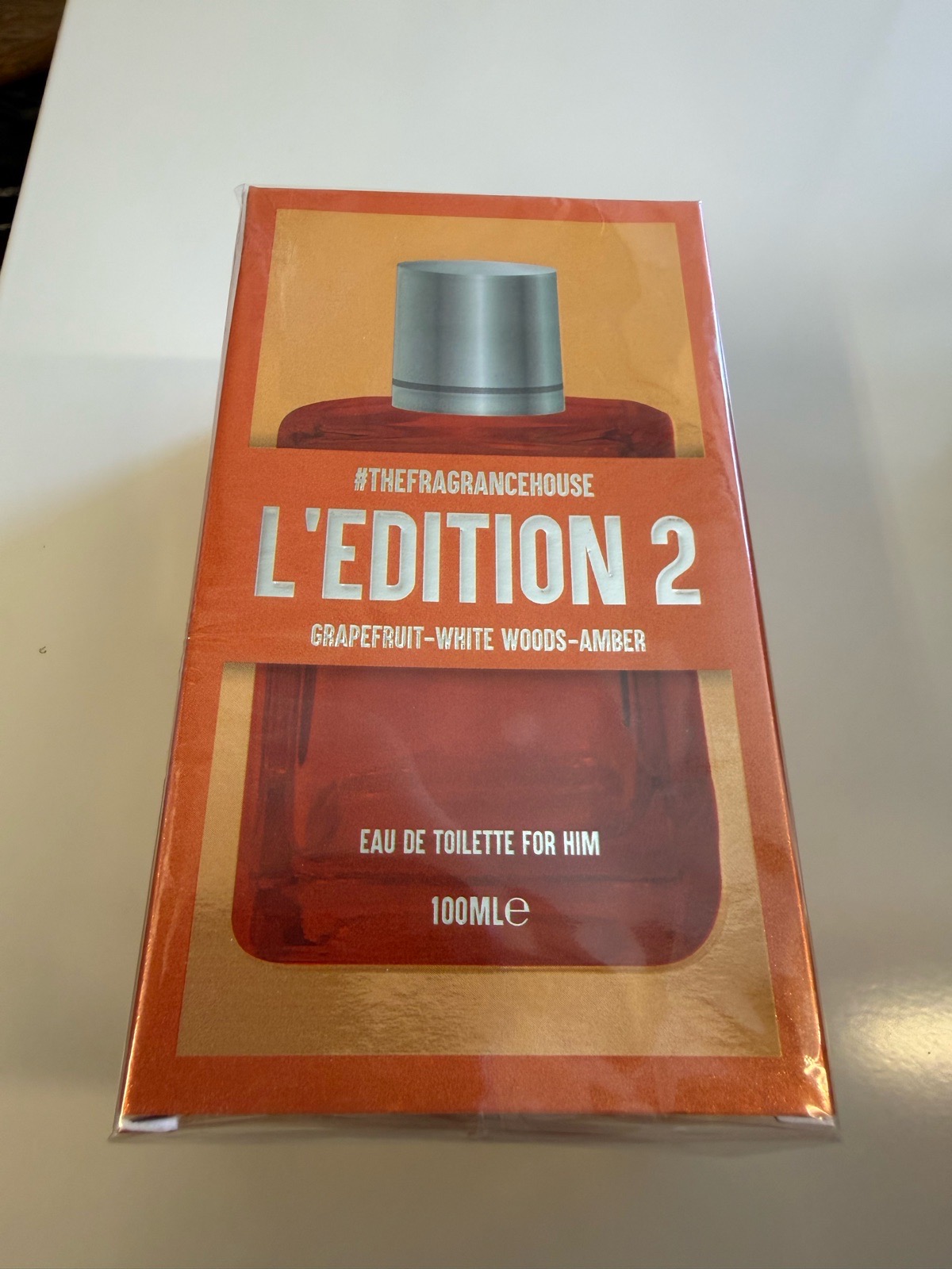 L'Edition 2 Eau de Toilette for Him by #TheFragranceHouse is a 100ml men's fragrance featuring promi