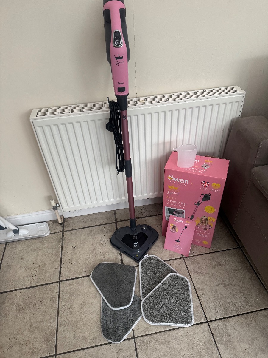 Swan X Lynsey Steam Mop 1300W