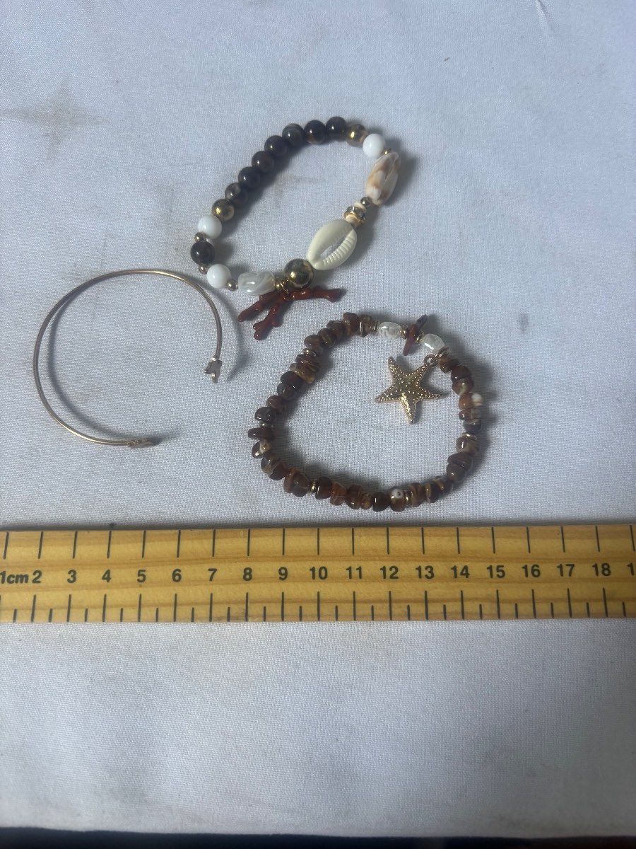 3 Boho Bracelets Bundle Shell Starfish Beaded Bangle Stretch Festival Jewellery