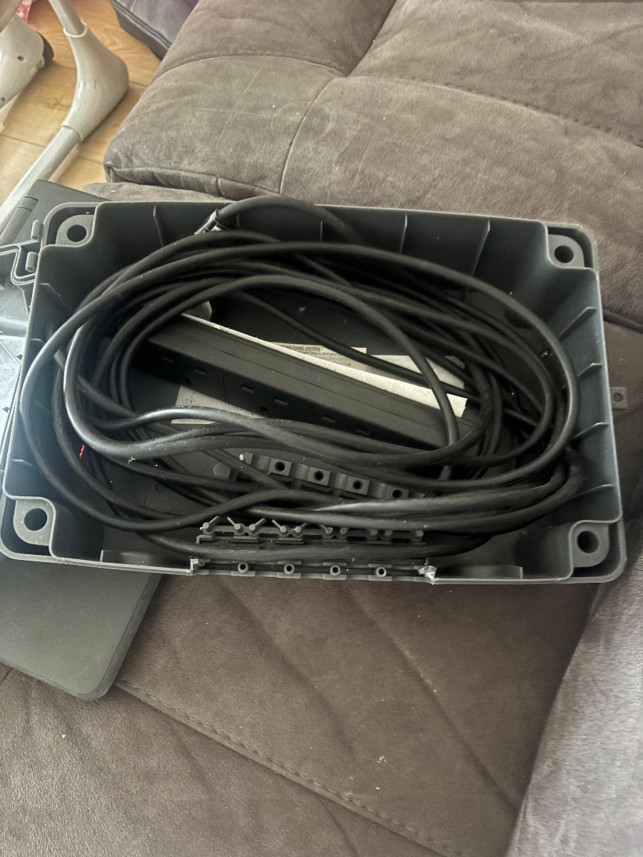 Outdoor Waterproof Electrical Junction Box with Cable & Terminal Strip – Used
