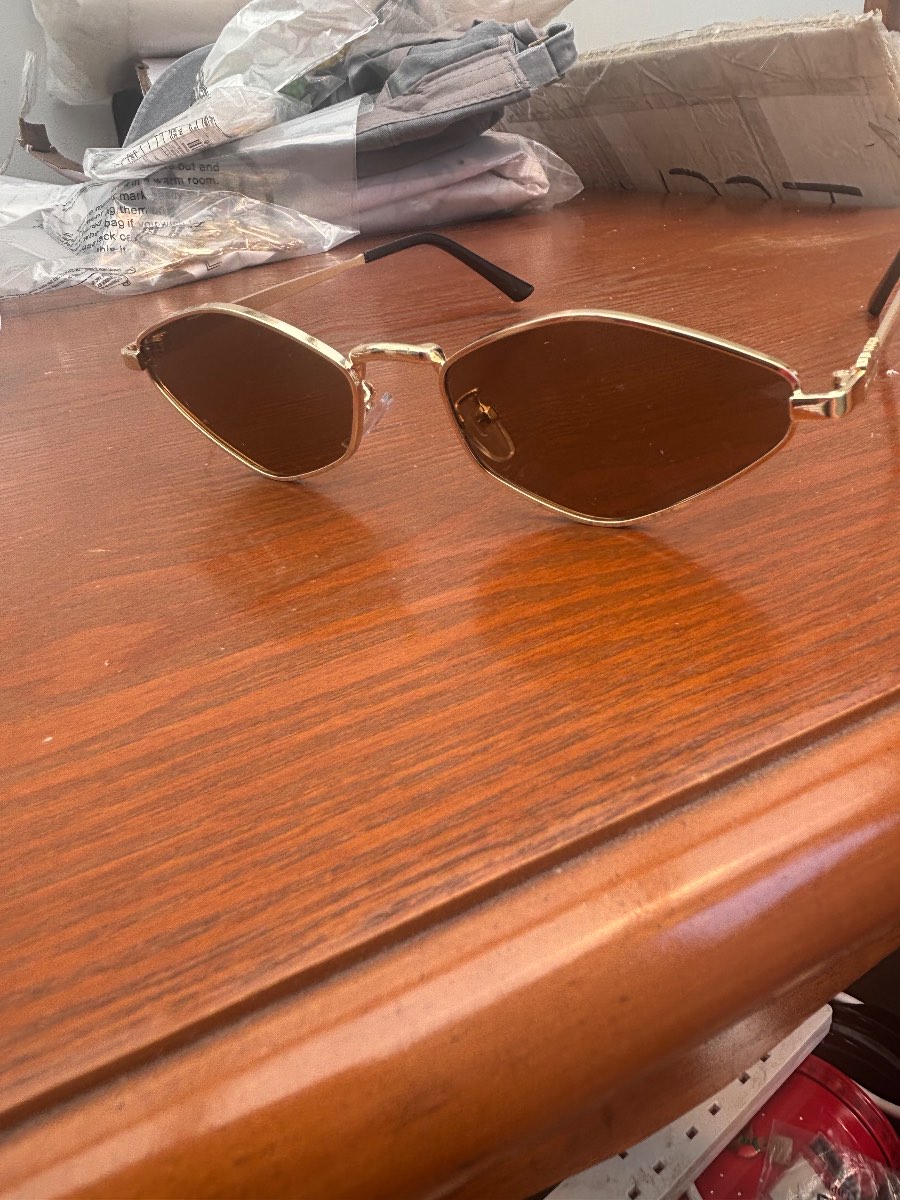 Retro Gold Metal Frame Brown Lens Sunglasses Unisex Vintage Style UV Fashion
