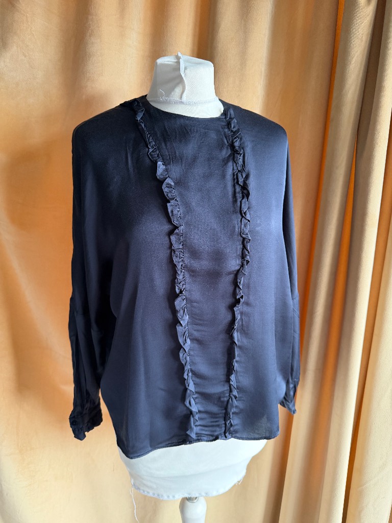 Zara Navy Batwing Sleeve Blouse Top 100% Viscose Size S