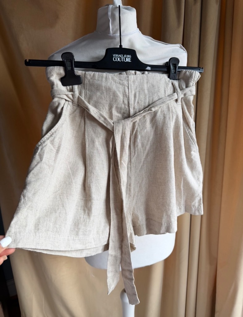 H&M Viscose & Linen Summer Shorts with Elasticated Waist New size 8