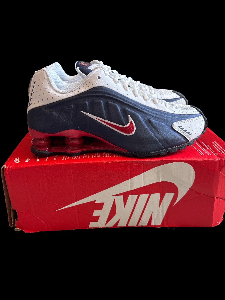 Nike Shox R4 Trainers New Without Box Size: UK 6 Navy/White/Red new half box