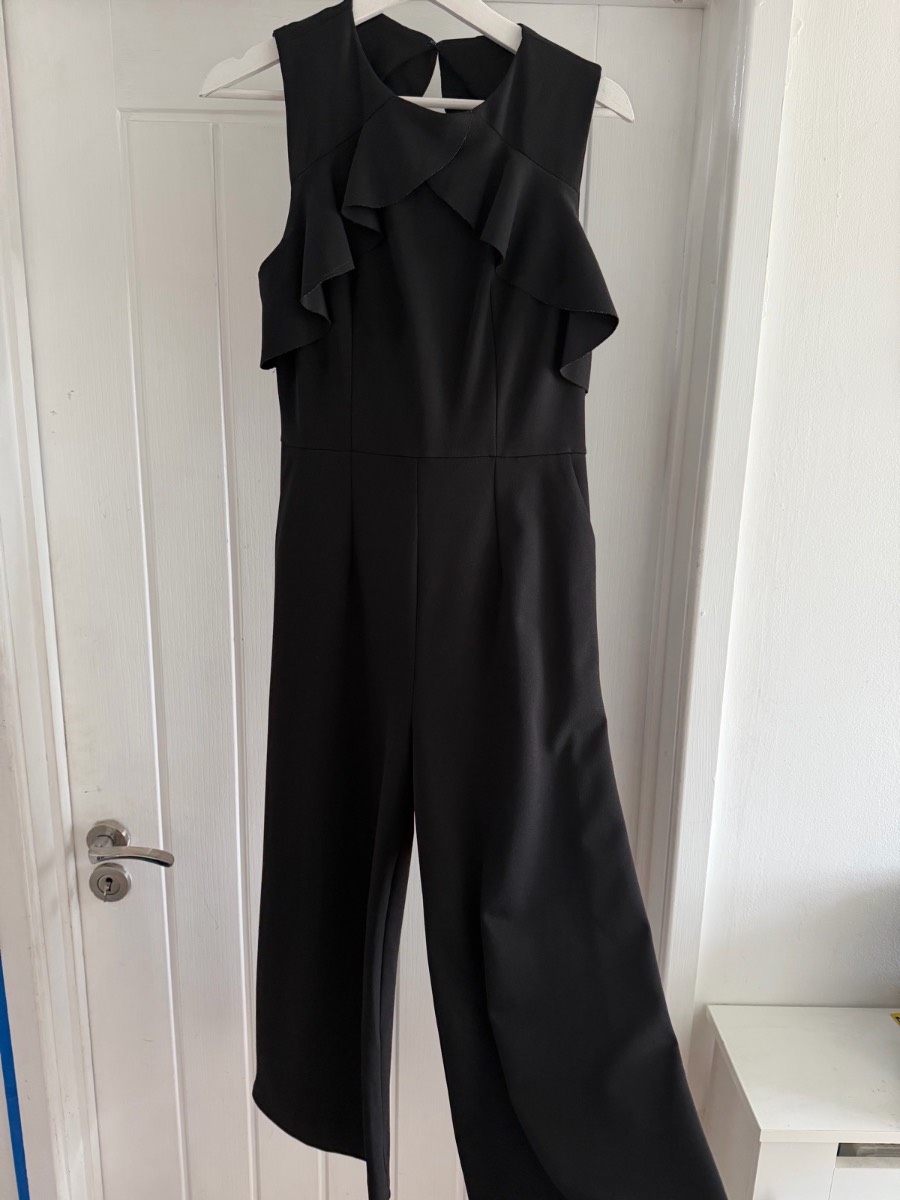 Warehouse Ladies Black Sleeveless Jumpsuit size 10