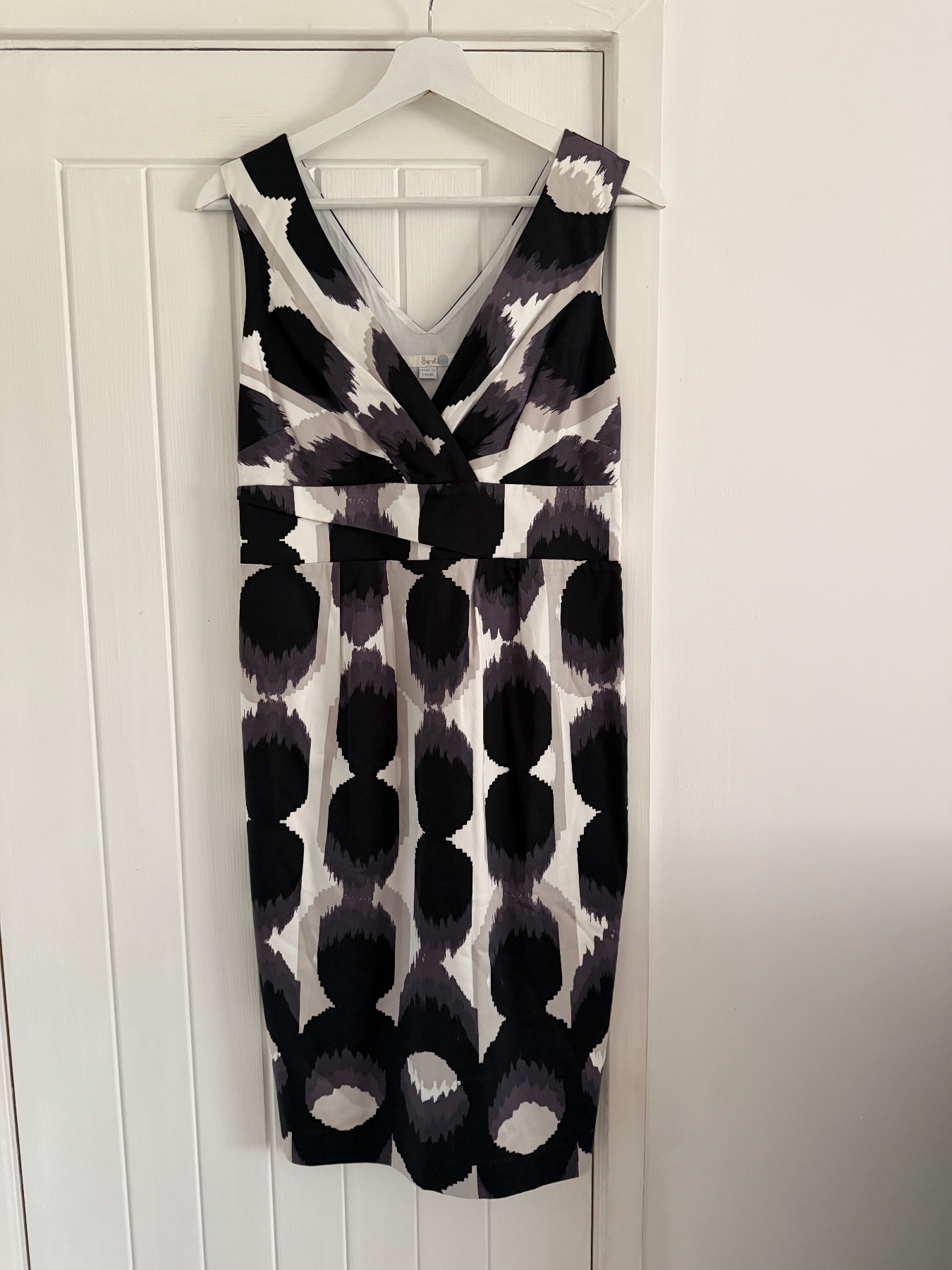 Boden Fixed Wrap Style Occasion Dress size 10 Regular