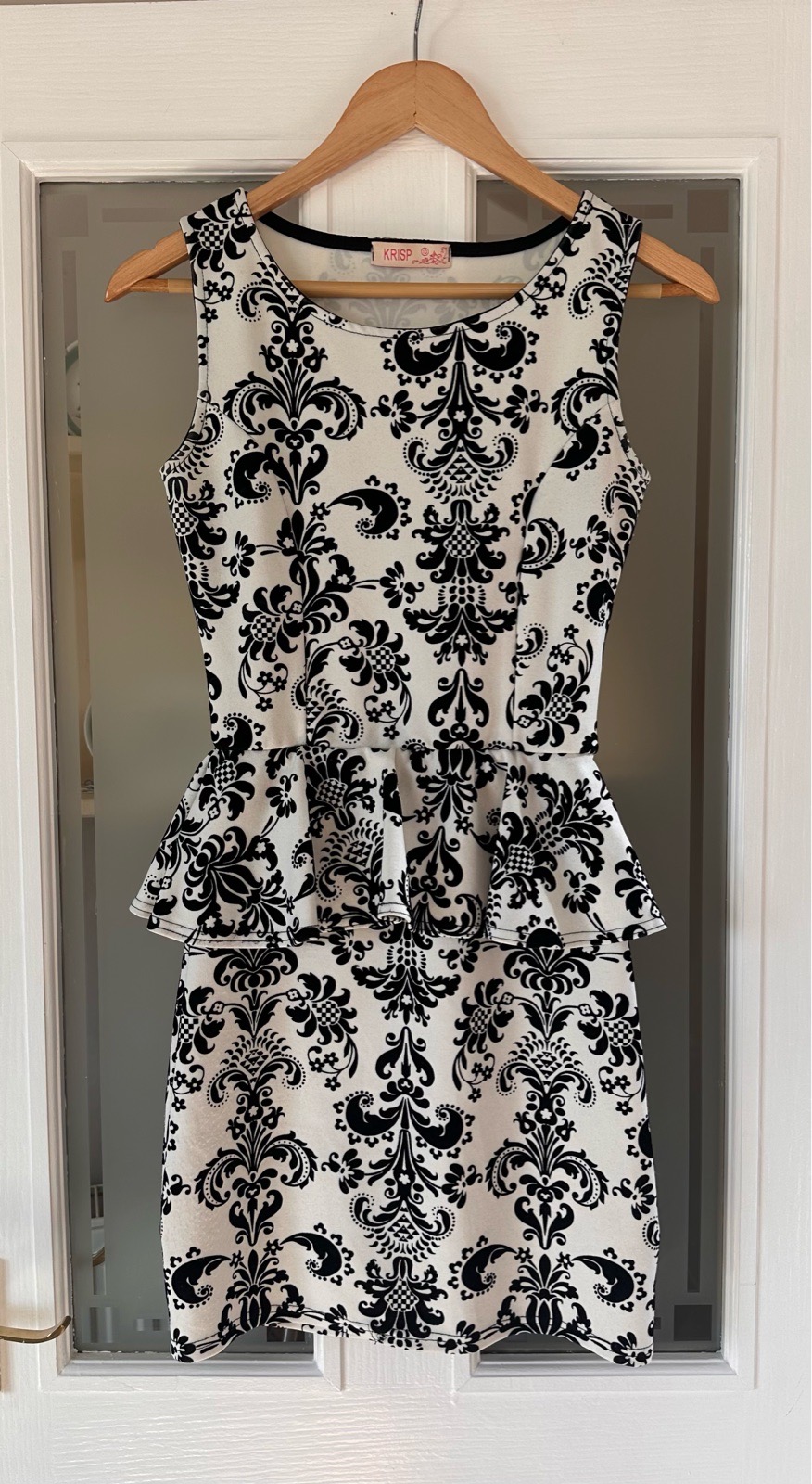 Krisp Black & White Damask Peplum Bodycon Dress Size 10
