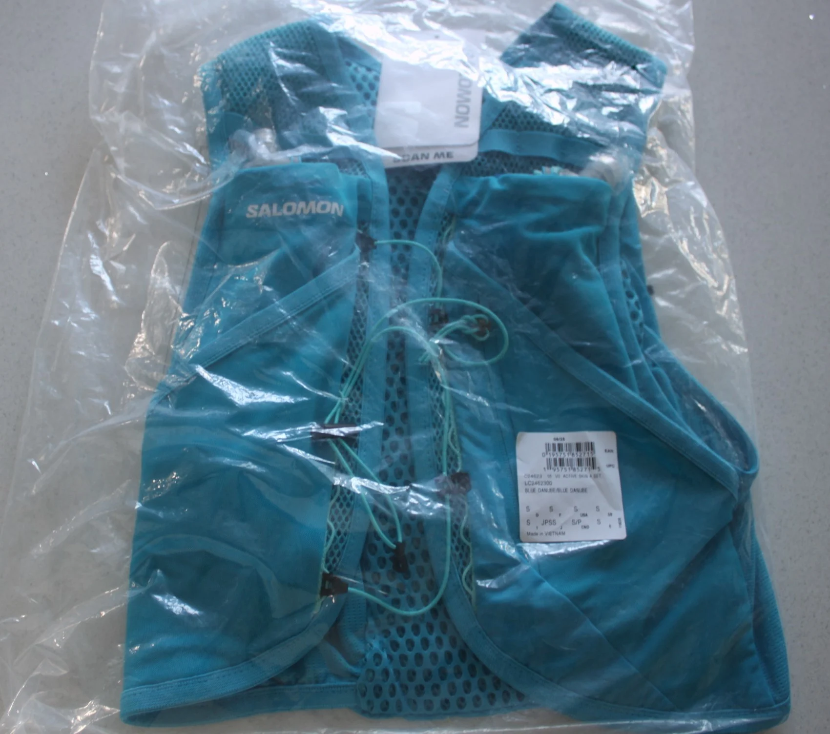 Salomon Unisex Active Skin 4 Vest with Flasks, Blue, Size Small (Sealed Bag)