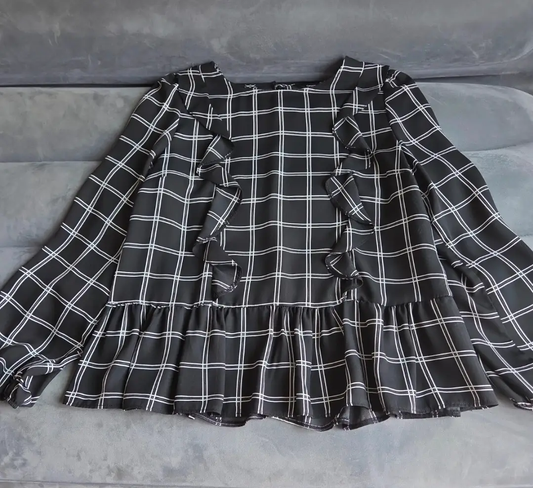 Ladies blouse size 14
