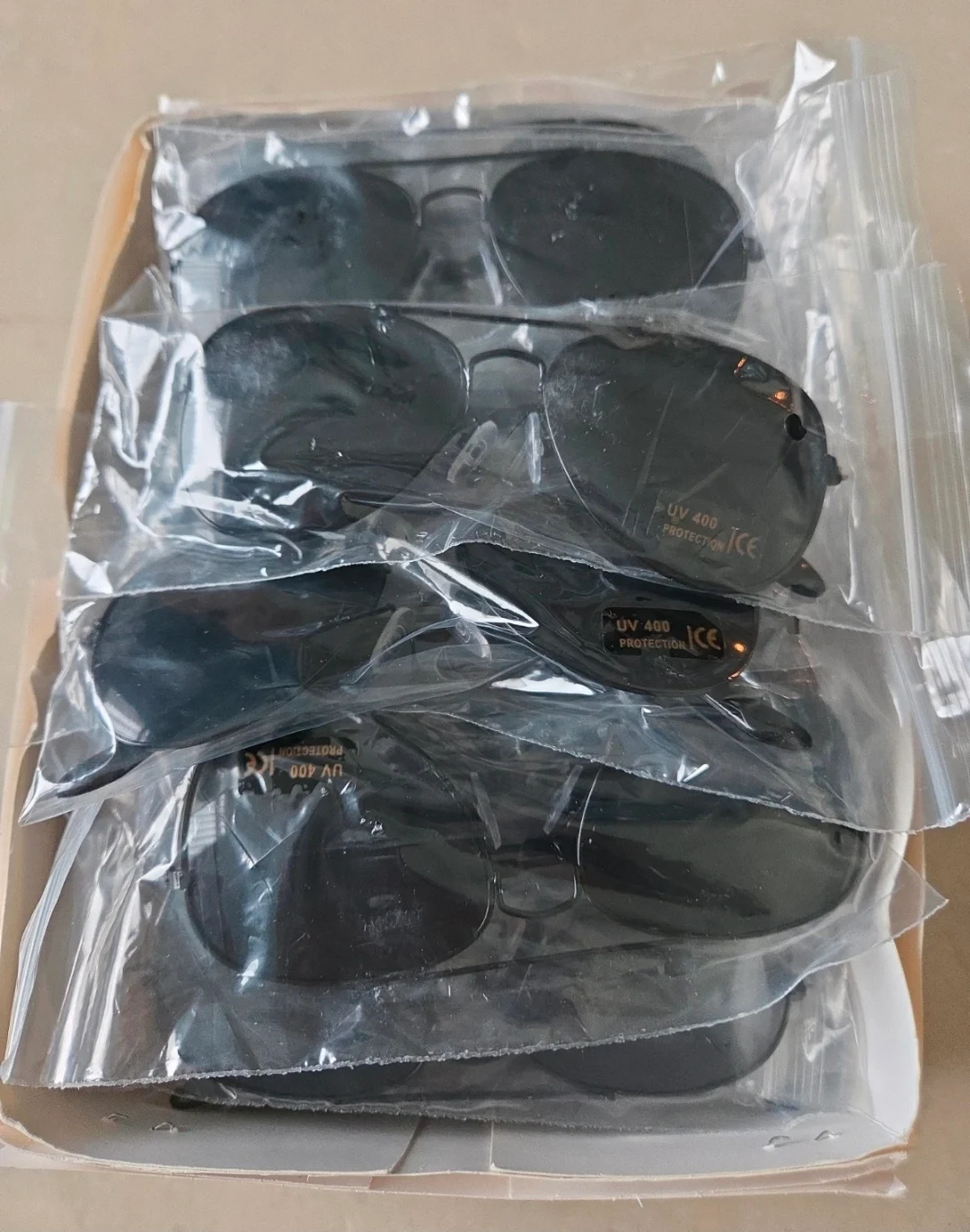 20 pairs kids sunglasses age 3-7