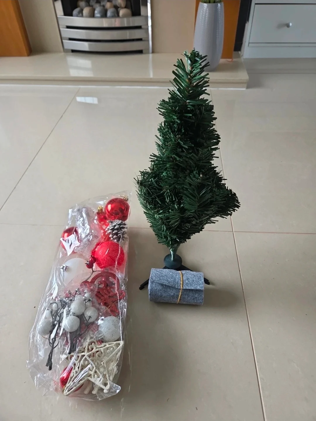 45cm tabletop Christmas tree