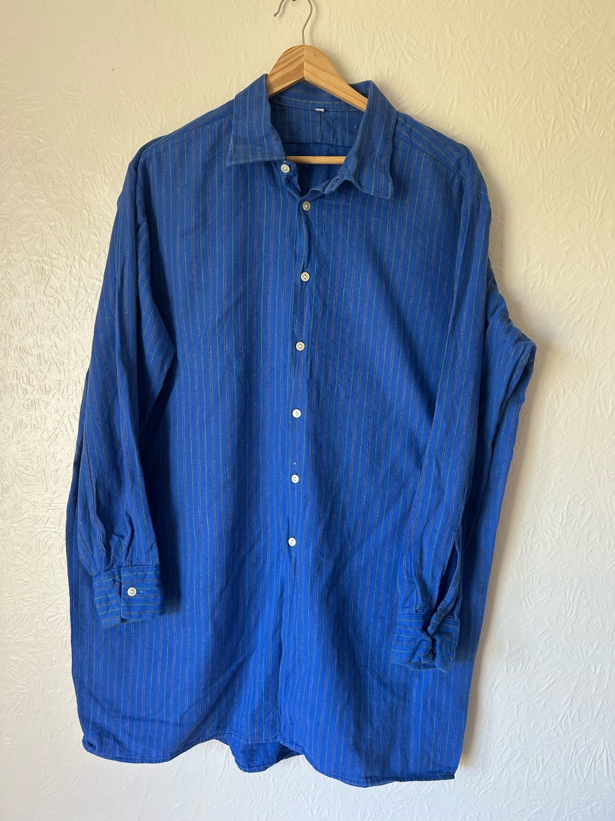 Vintage Blue Pinstripe Shirt Size 44 Oversized Button Up Long Sleeve Retro