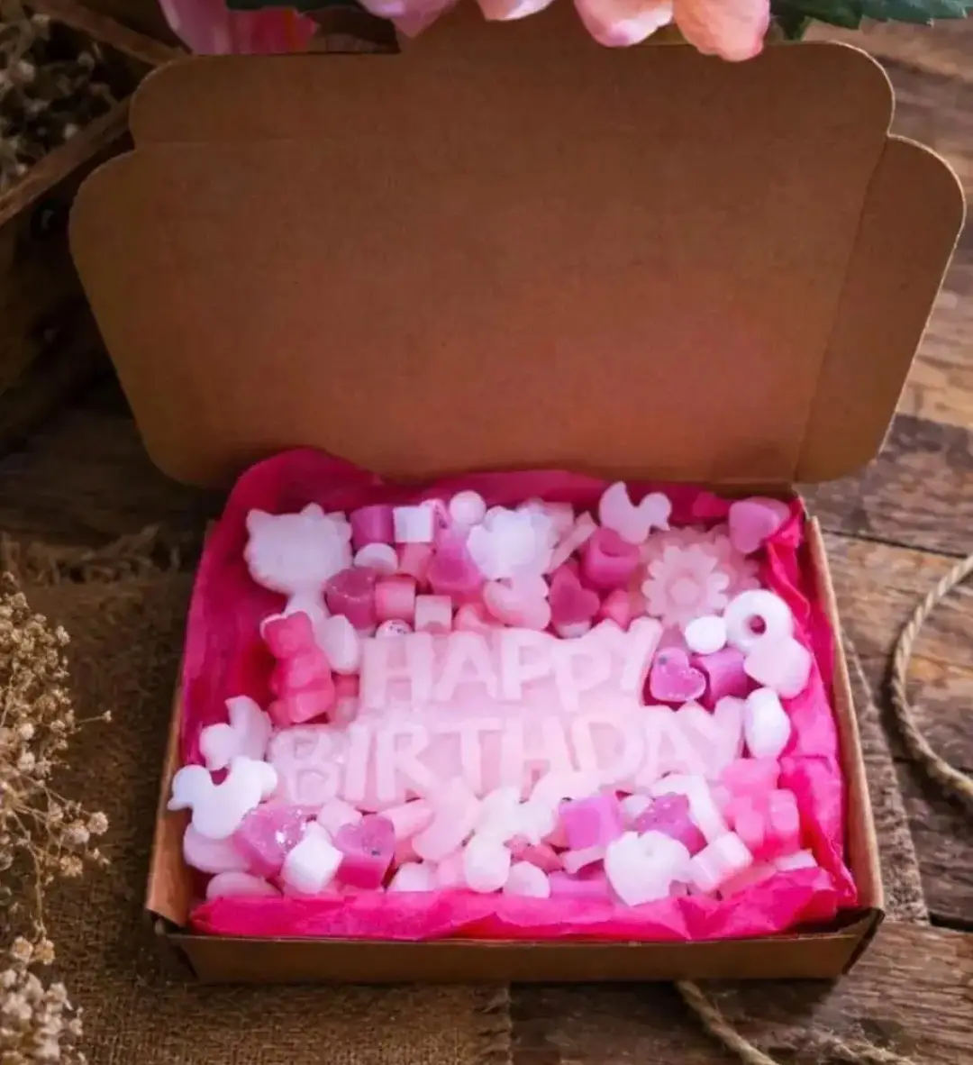 Happy Birthday, Strawberry Bonbon, Highly Fragranced Wax Melts Gift Box