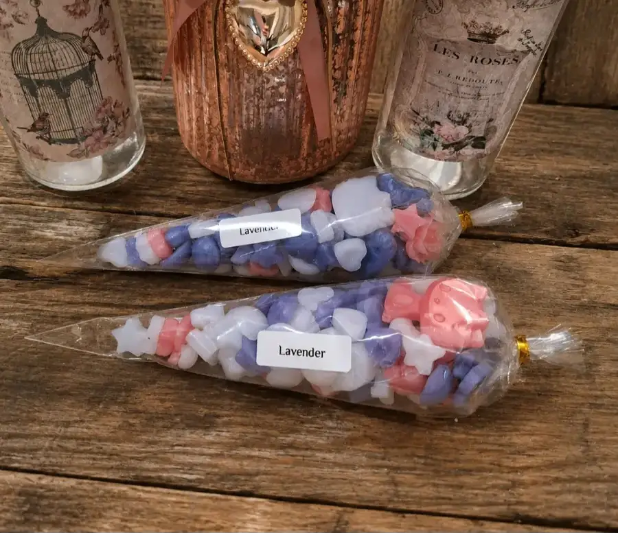 2 Lavender, Highly Fragranced Wax Melts Scoopies Cones