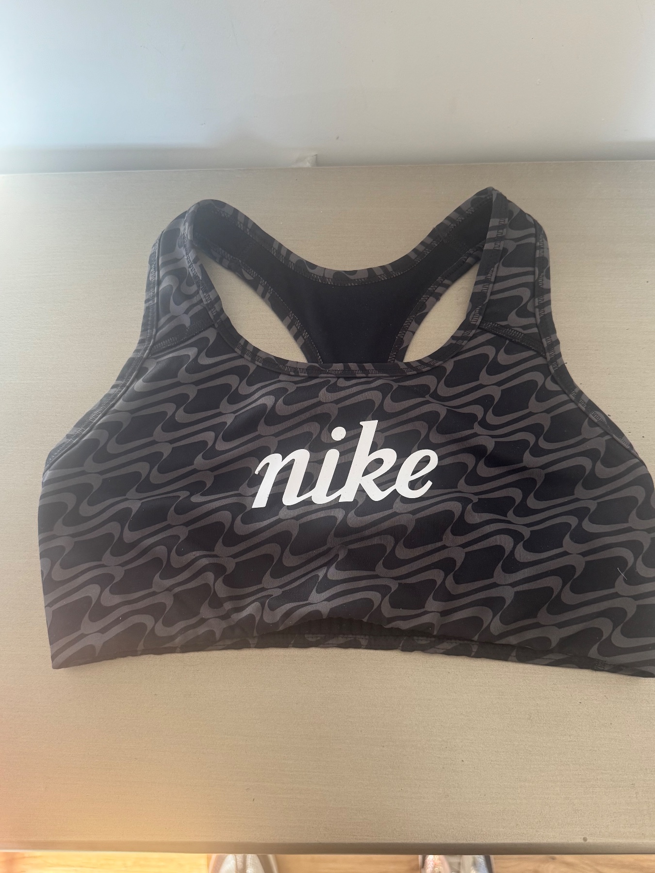 Nike Training Icon Clash Swoosh medium support sports bra in black size s small