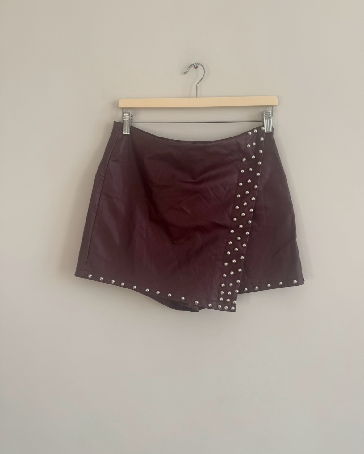 Burgundy Faux Leather Studded Skort Size L Autumn Wear