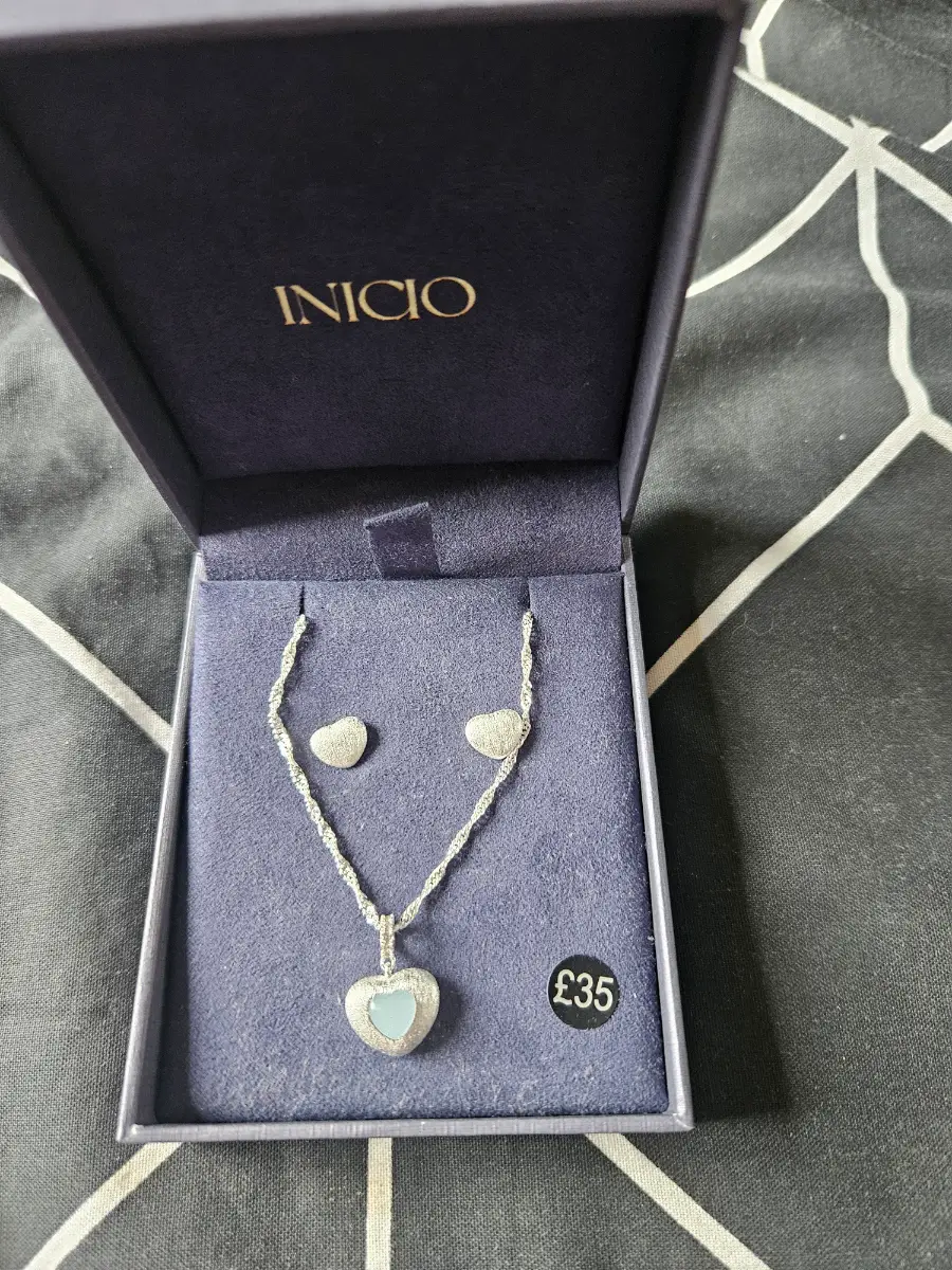 Next chain & earring set