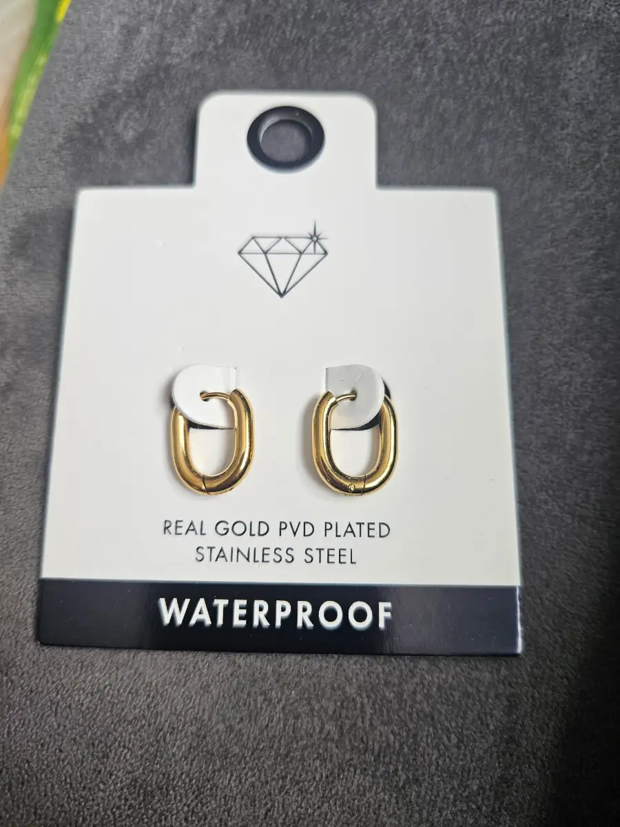 Lovisa earrings