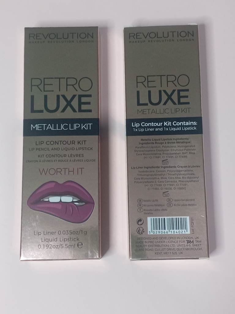1x Revolution Retro luxe lip contour kit Brand new with tags sealed in box