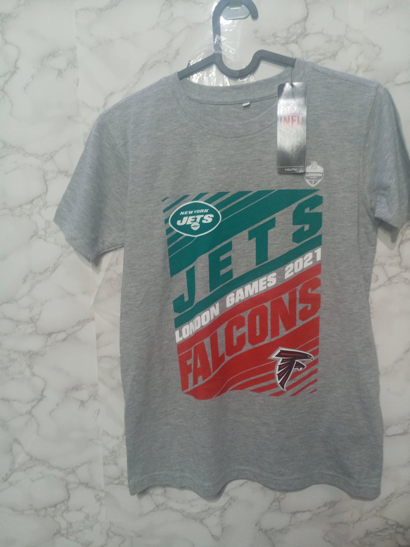 Age 12-13 BNWT London games NFL top