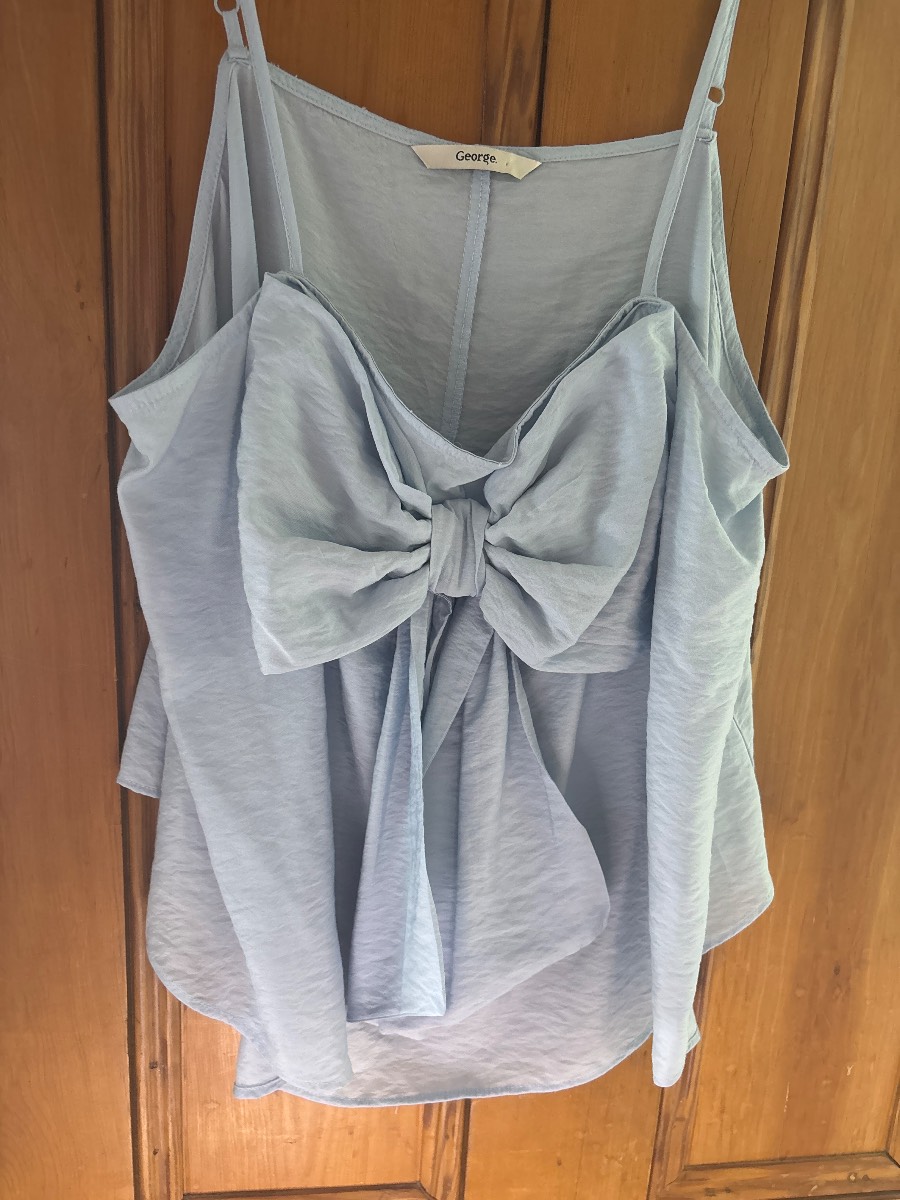 Boho Camisole Baby Blue Top Featuring a prominent Bow Detail Size 14