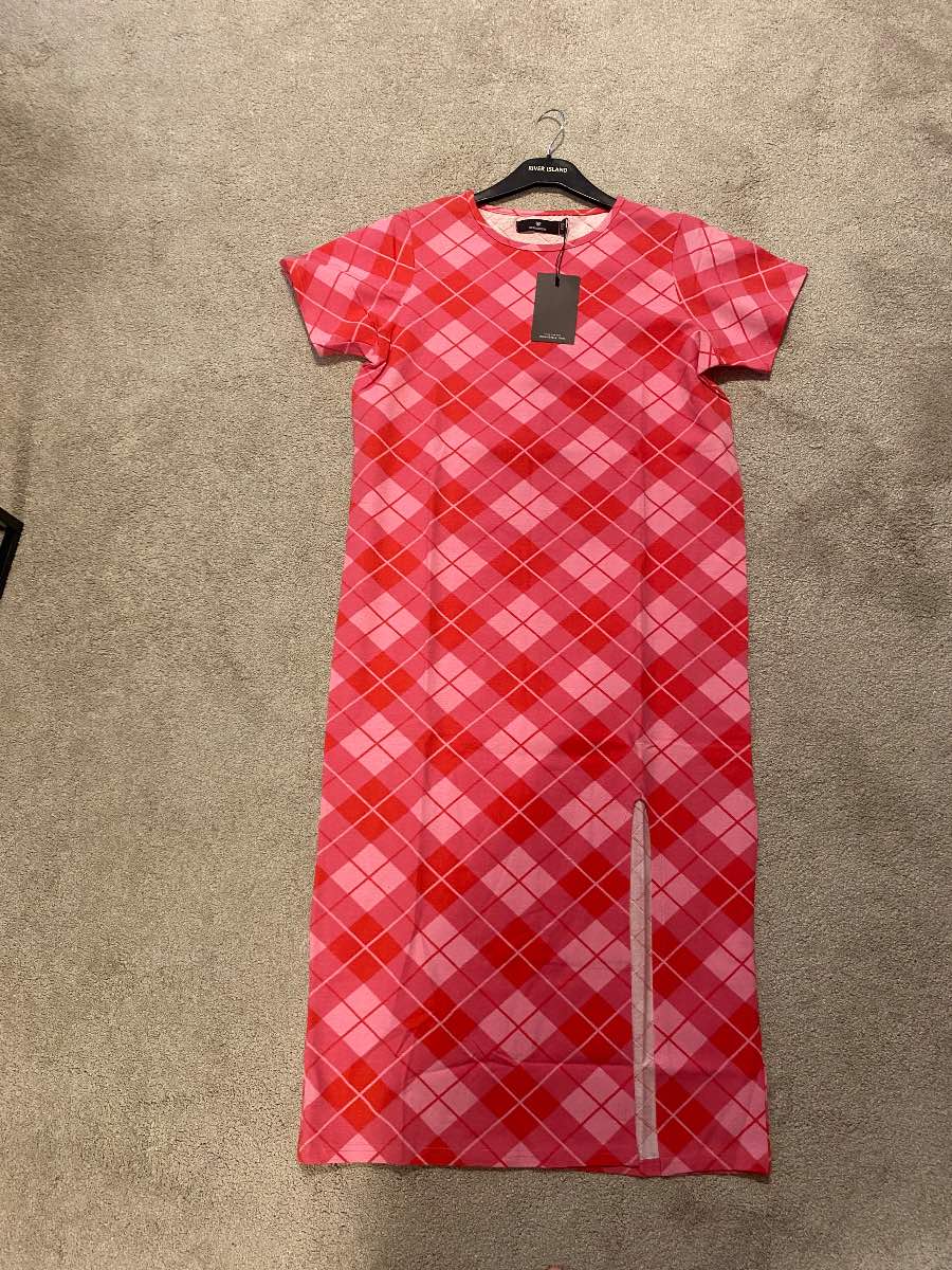Size 10 heartbreak dress