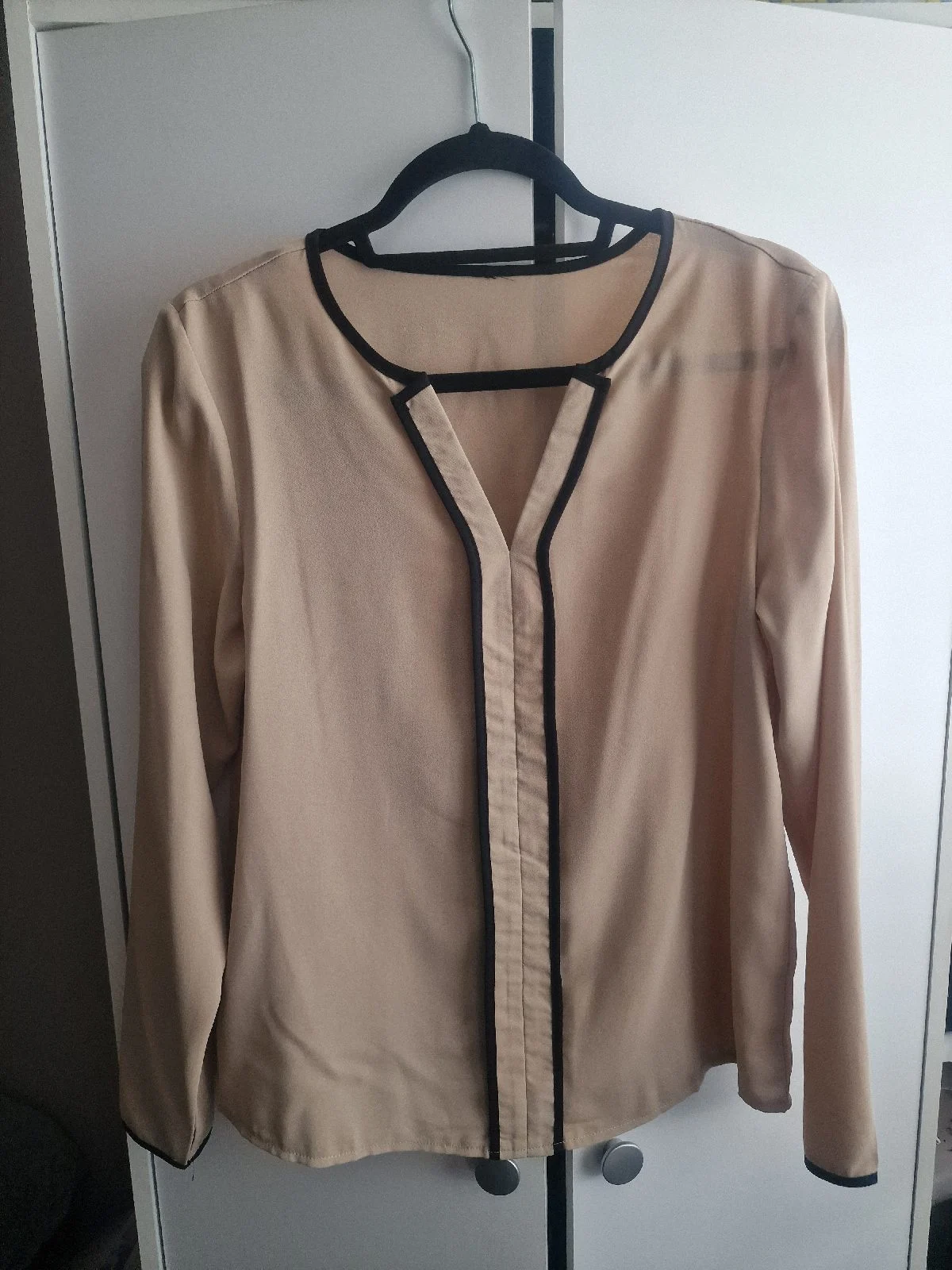 Size S beige blouse