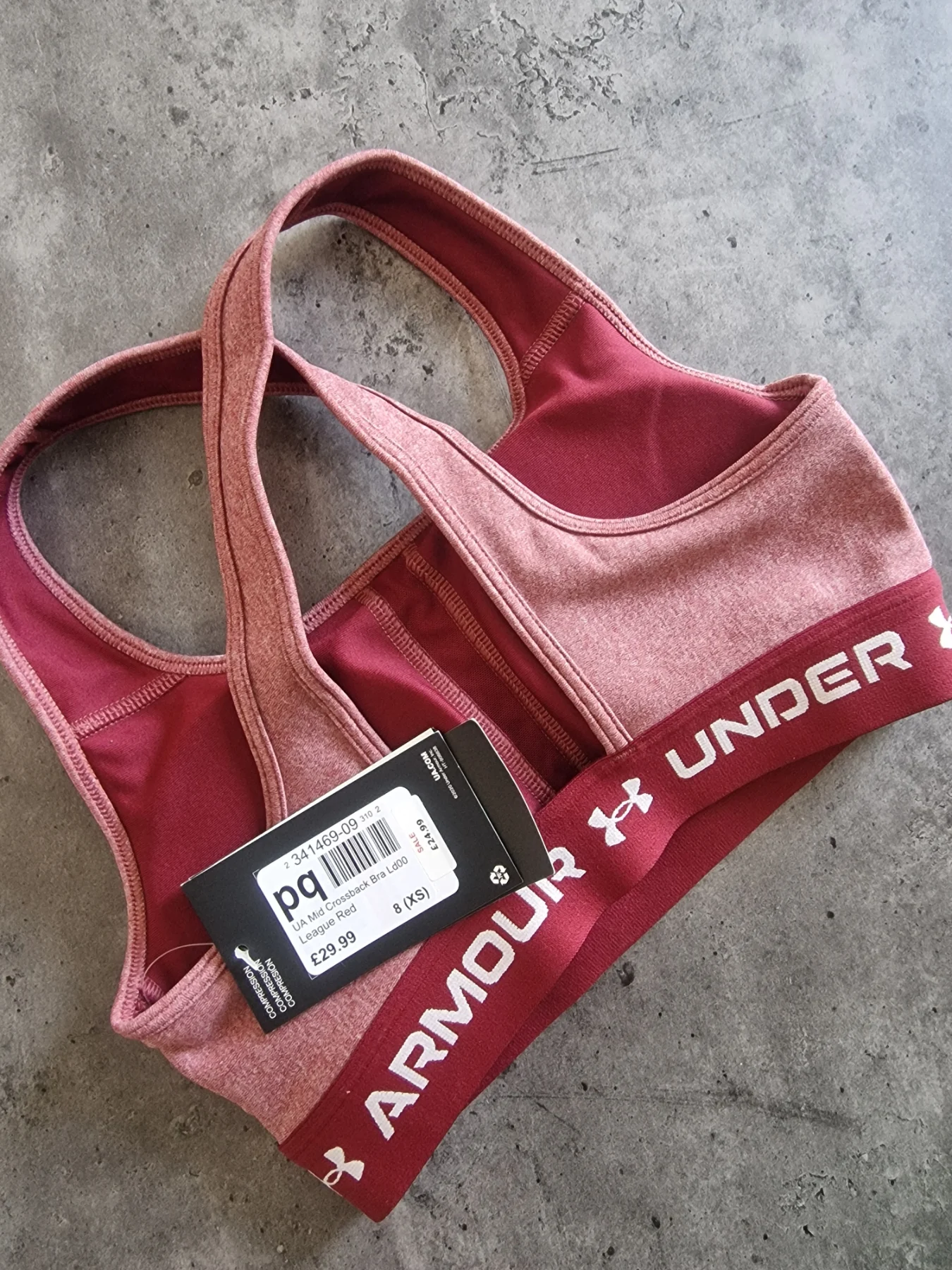Under armour sports bra size 8 xs