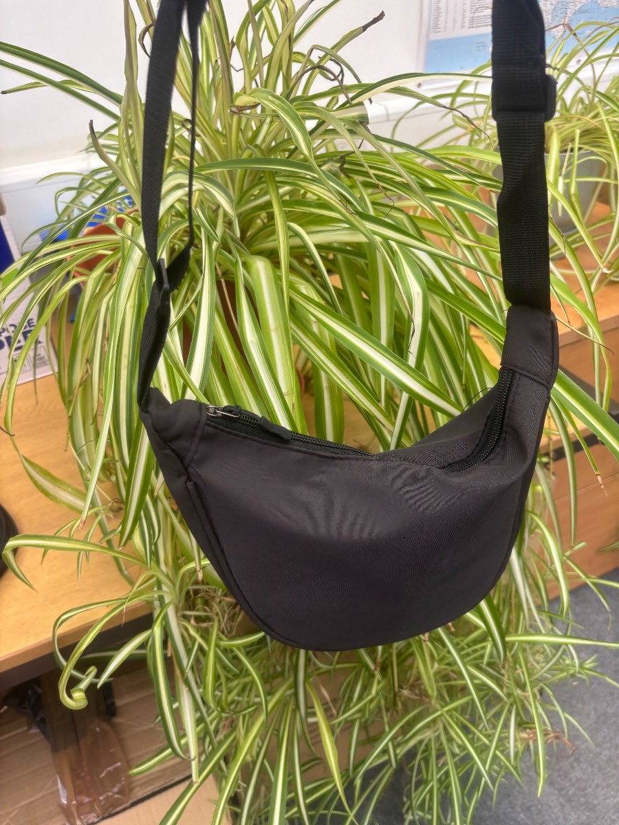 New dumpling style crossbody shoulder bag