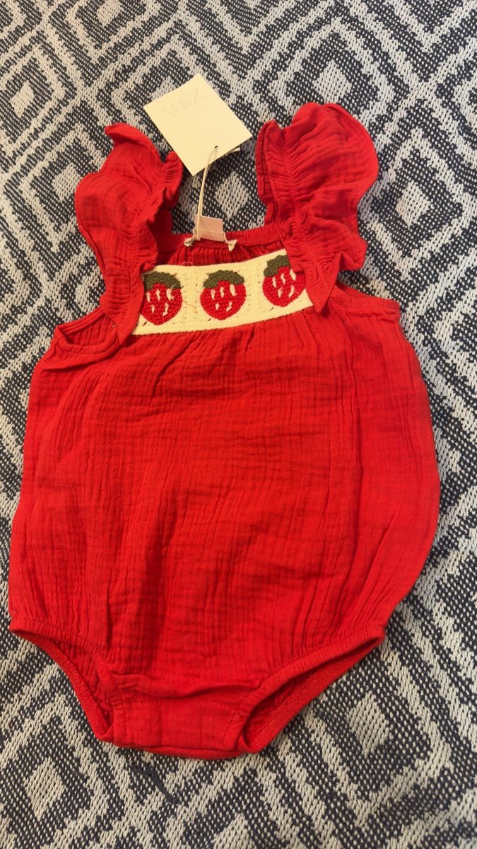 Red Bodysuit 12/18m