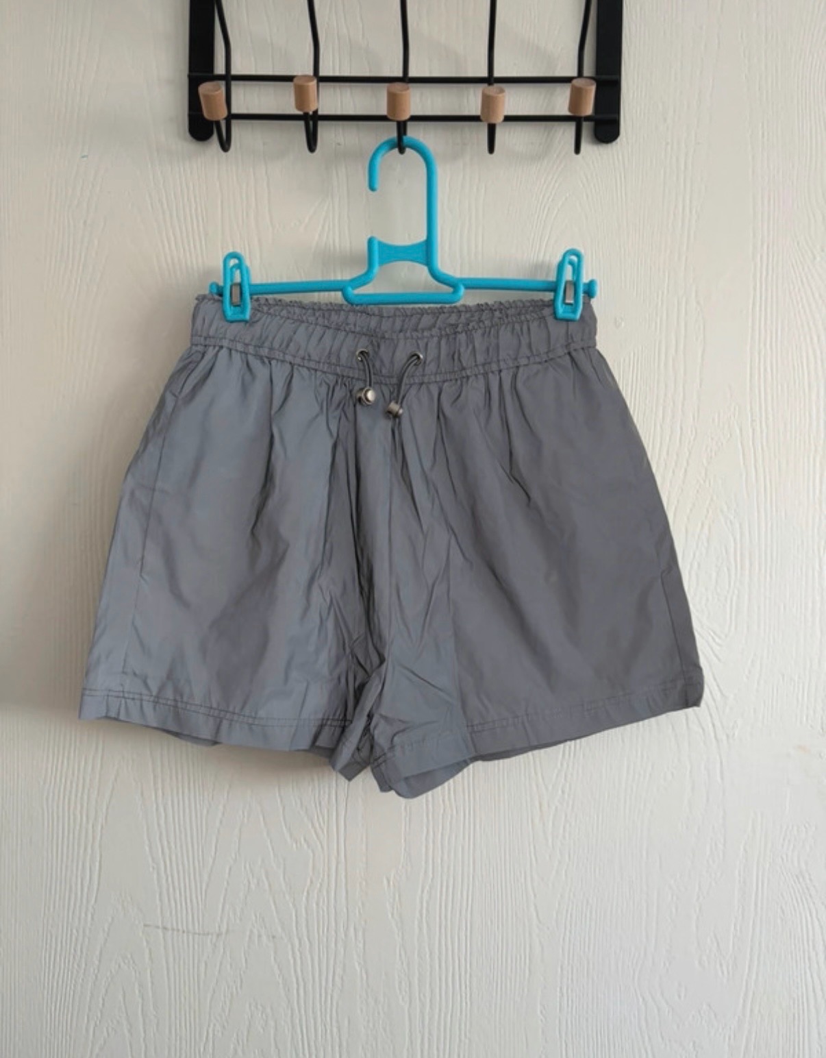 Women’s Grey Elastic Waist Quick-Dry Lightweight Athletic Running Gym Shorts Size XS