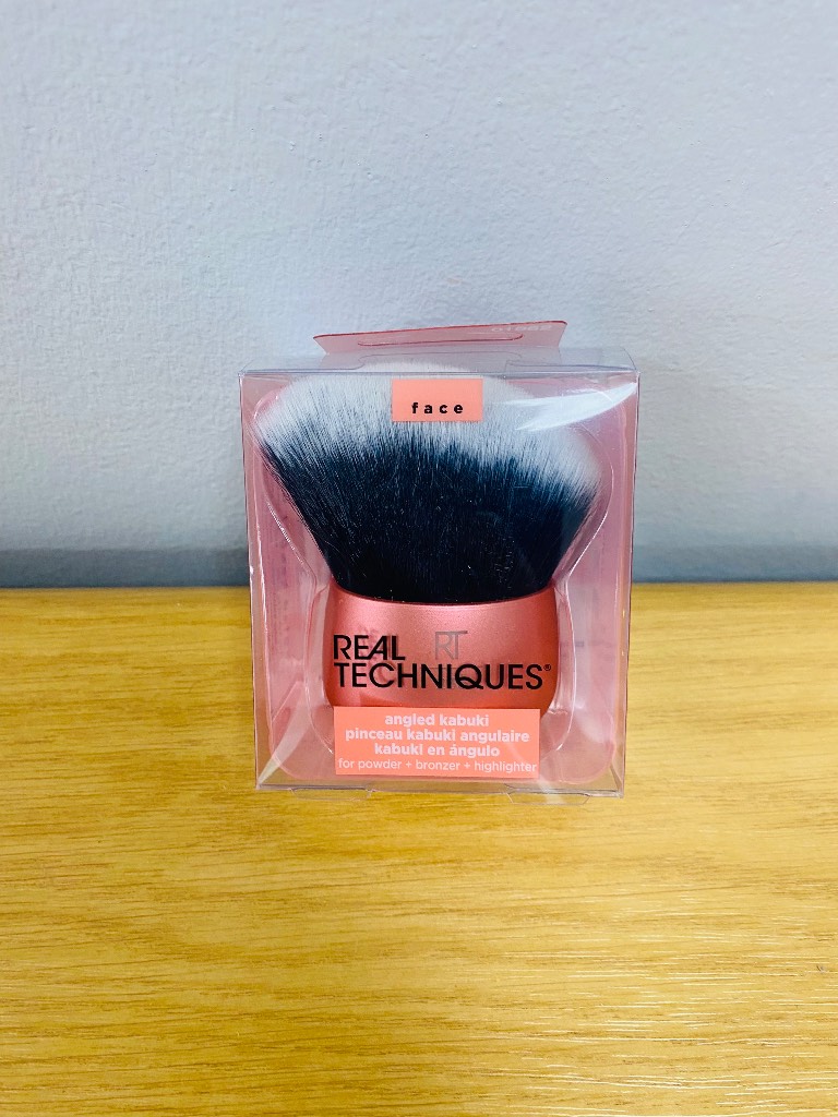 Real Techniques Kabuki Brush - New