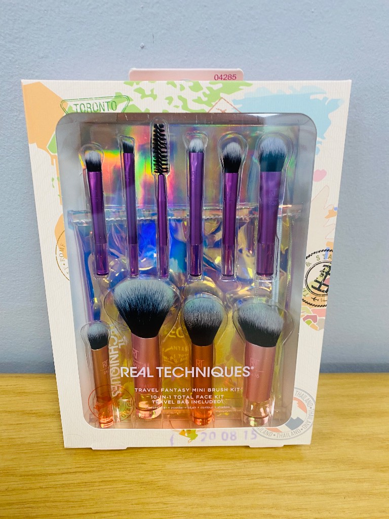 Real Techniques Fantasy Travel Brush Set