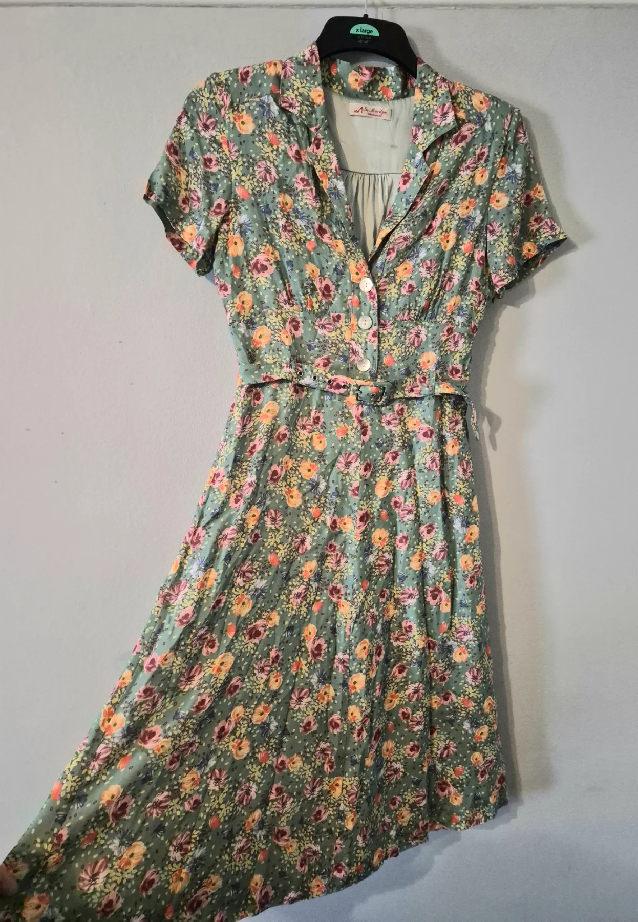 Marilyn Moore Vintage Floral Tea Dress with matching belt XS