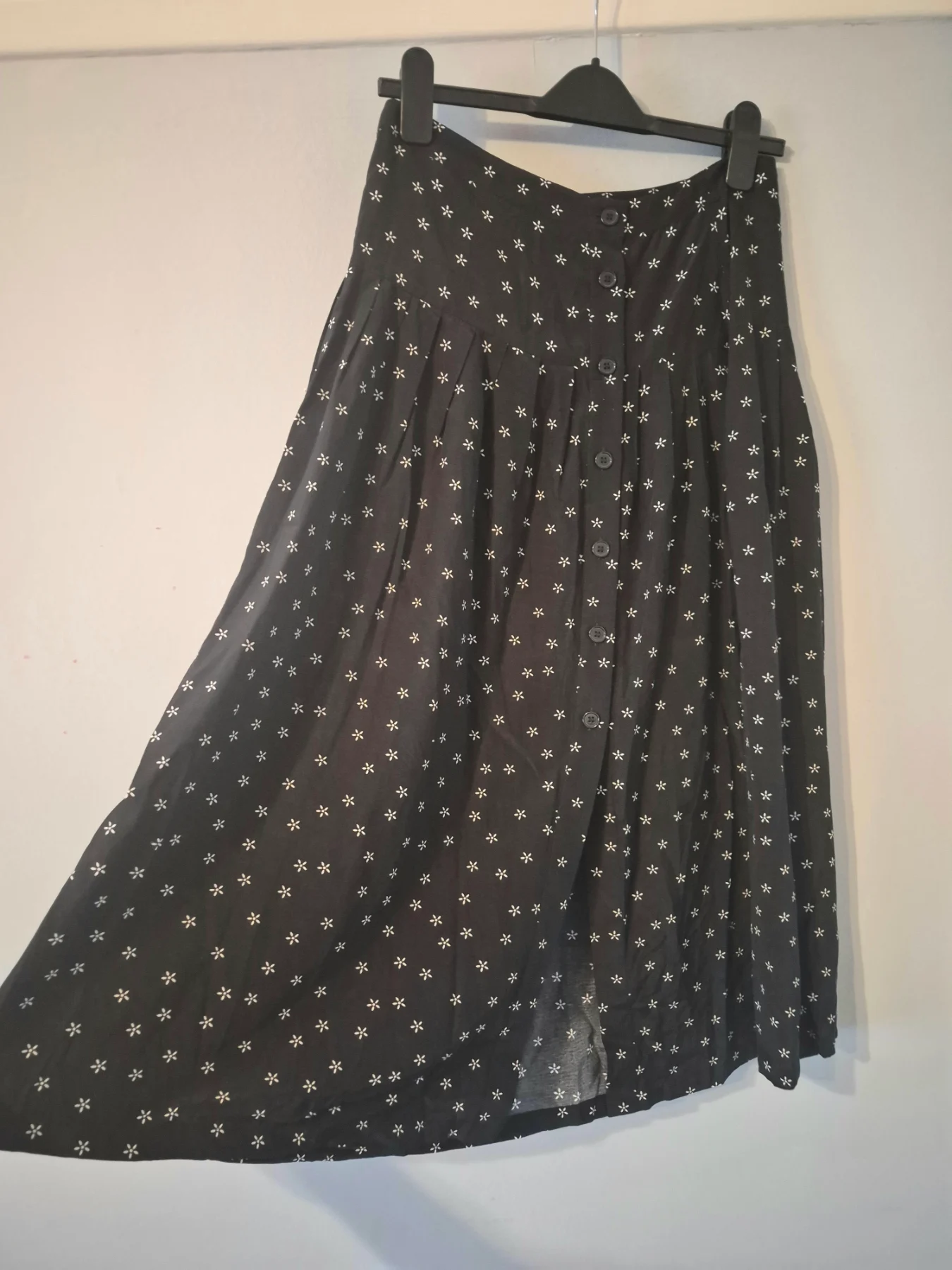 Oliver Bonas floral ditsy cottagecore button down lightweight midi skirt UK 10