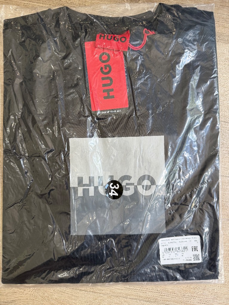 HUGO Boss Digonos T-Shirt – Black – Size M